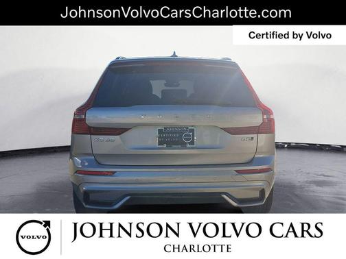 2025 Volvo XC60 B5 Plus