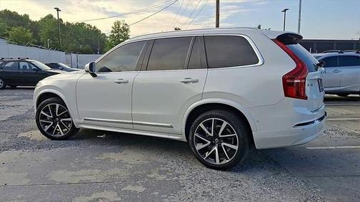 2024 Volvo XC90 B6 Ultimate Bright Theme 6-Seater