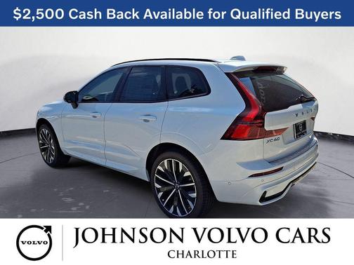 2026 Volvo XC60 B5 Ultra