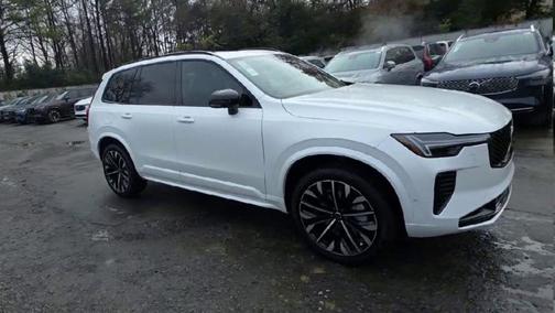 2026 Volvo XC90 B6 Ultra Dark Theme 7-Seater