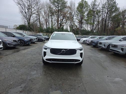 2026 Volvo XC90 B6 Ultra Dark Theme 7-Seater