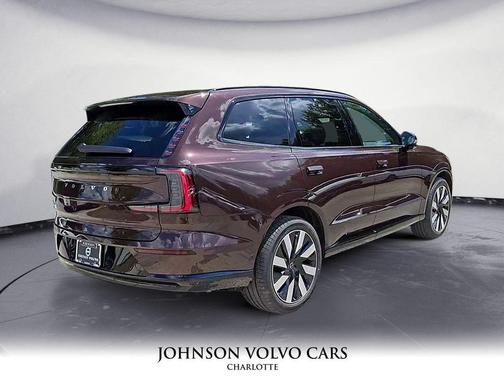 2025 Volvo EX90 Twin Motor Performance Plus