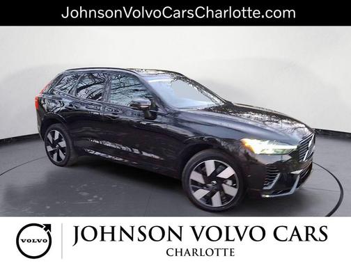 2025 Volvo XC60 Plug-In Hybrid T8 Plus