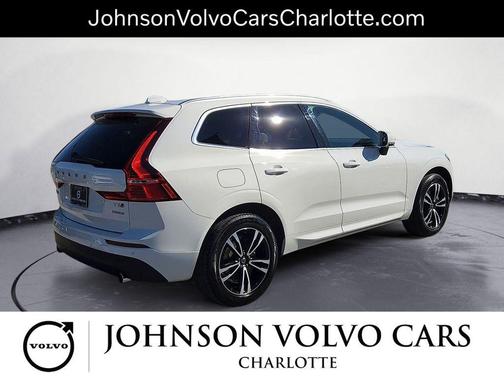 2020 Volvo XC60 T6 Momentum