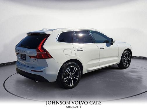 2020 Volvo XC60 T6 Momentum