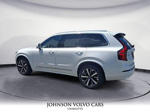 2026 Volvo XC90 B6 Core