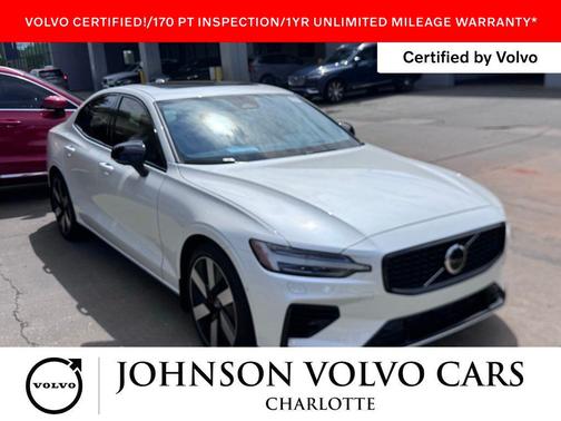 Crystal White Pearl 2025 Volvo S60 Plug-In Hybrid T8 Ultra