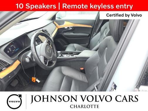 2025 Volvo XC90 B6 Plus 7-Seater