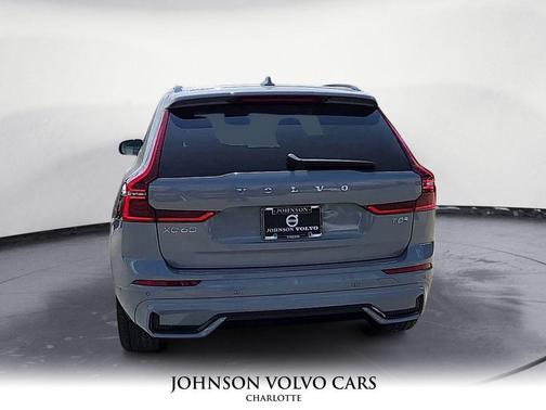 2026 Volvo XC60 Plug-In Hybrid T8 Plus
