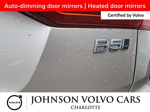 2025 Volvo XC60 B5 Plus