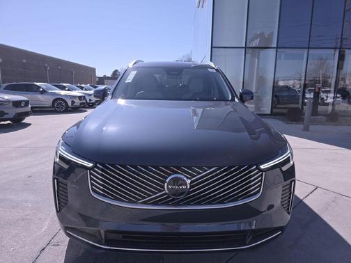 2026 Volvo XC90 B6 Ultra 7-Seater
