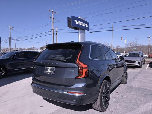 2026 Volvo XC90 B6 Ultra 7-Seater