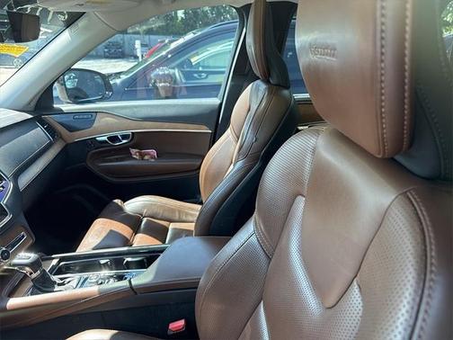 2019 Volvo XC90 T6 Inscription