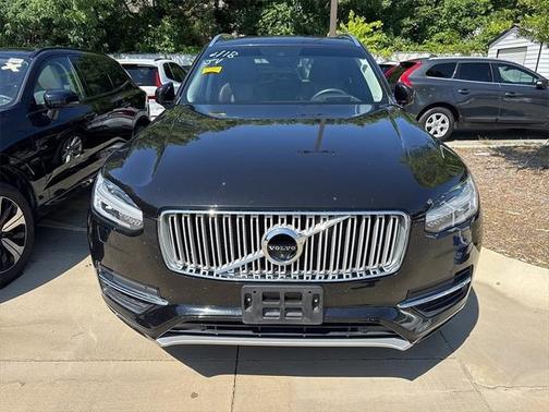 2019 Volvo XC90 T6 Inscription