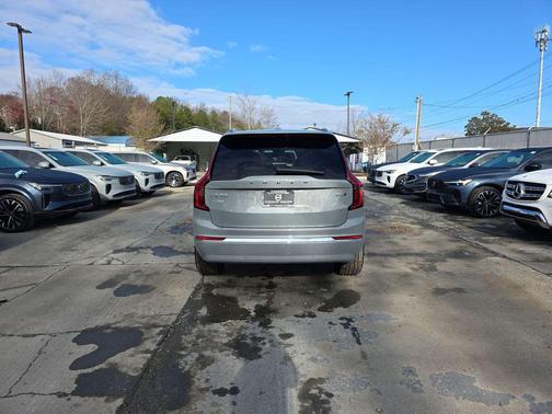 2026 Volvo XC90 B6 Plus 7-Seater