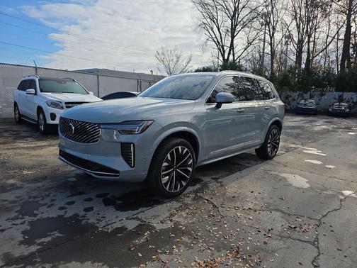 2026 Volvo XC90 B6 Plus 7-Seater