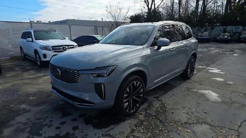 2026 Volvo XC90 B6 Plus 7-Seater