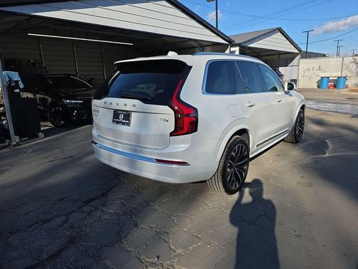 2026 Volvo XC90 Plug-In Hybrid Ultra, T8 AWD, Electric/Gasoline, Bright, 7 Seats