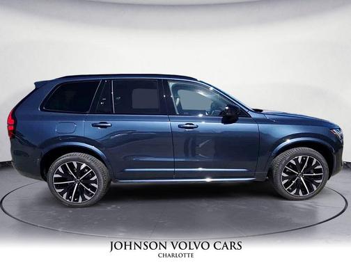 2026 Volvo XC90 B6 Ultra Dark Theme 7-Seater