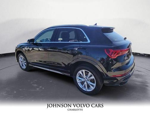 2021 Audi Q3 45 S line Premium