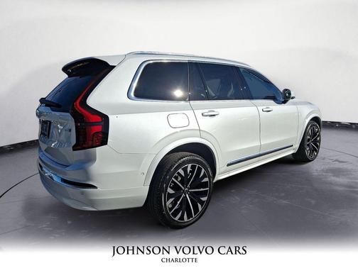 2026 Volvo XC90 B6 Ultra 6-Seater