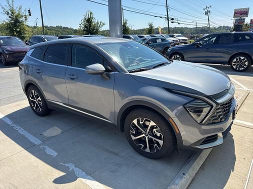 2024 Kia Sportage EX