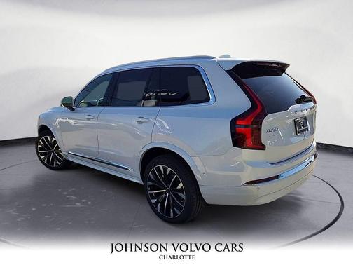 2026 Volvo XC90 B6 Plus 6-Seater
