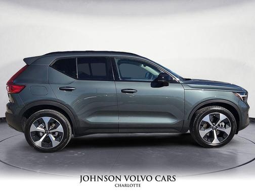 2026 Volvo XC40 B5 Plus