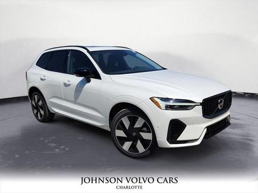 2025 Volvo XC60 Plug-In Hybrid Plus