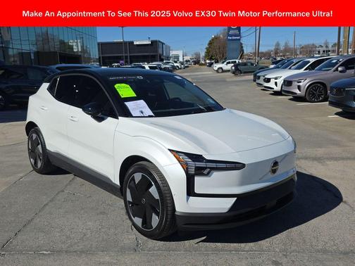 2025 Volvo EX30 Twin Motor Ultra