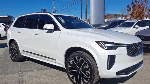 2026 Volvo XC90 B6 Ultra 7-Seater