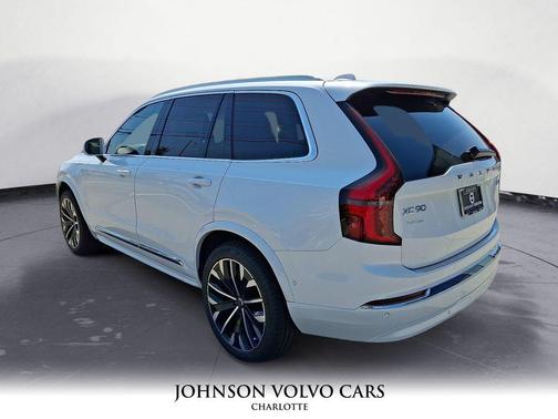2026 Volvo XC90 B6 Plus 7-Seater