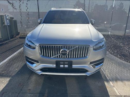 2021 Volvo XC90 T6 Inscription
