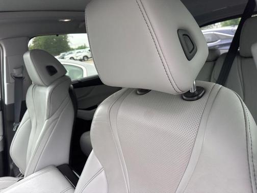 Lunar Silver Metallic 2022 Acura MDX Technology Package