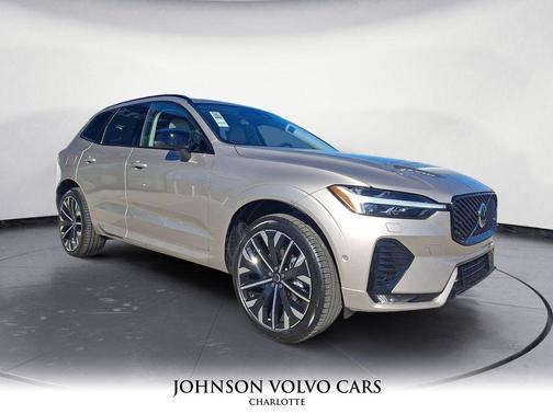 2026 Volvo XC60 B5 Ultra