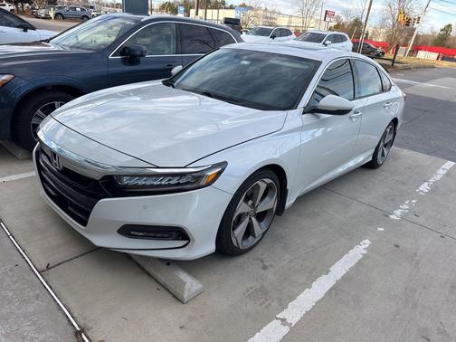2018 Honda Accord Touring 2.0T