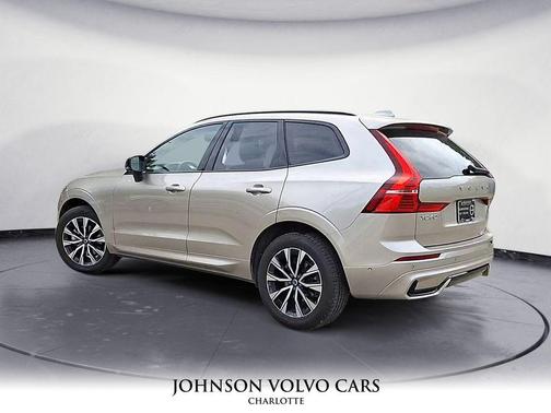 2025 Volvo XC60 Plus