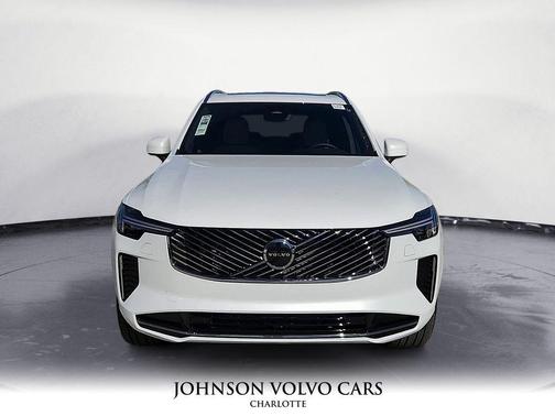2026 Volvo XC90 B5 Core