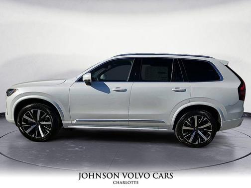 2026 Volvo XC90 B5 Core