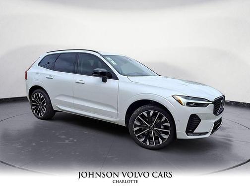 2026 Volvo XC60 B5 Ultra
