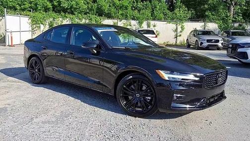 2024 Volvo S60 B5 Plus Black Edition
