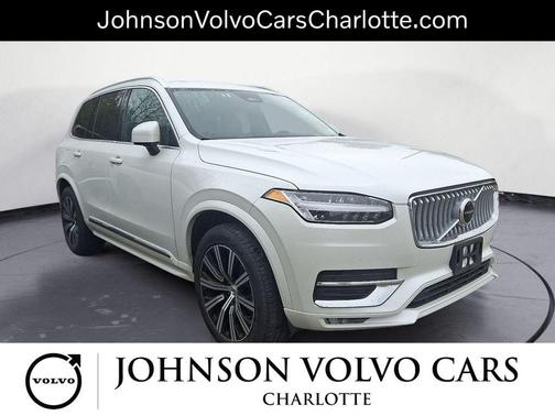 2025 Volvo XC90 B5 Core