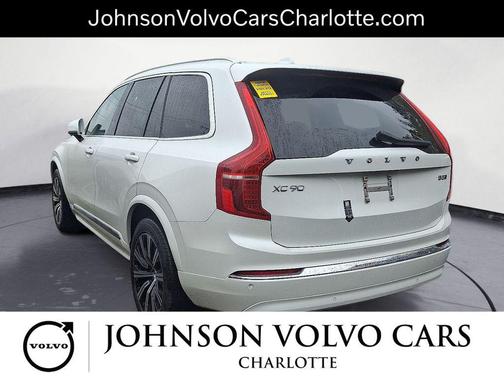 2025 Volvo XC90 B5 Core
