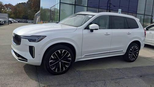 2026 Volvo XC90 B6 Ultra 7-Seater