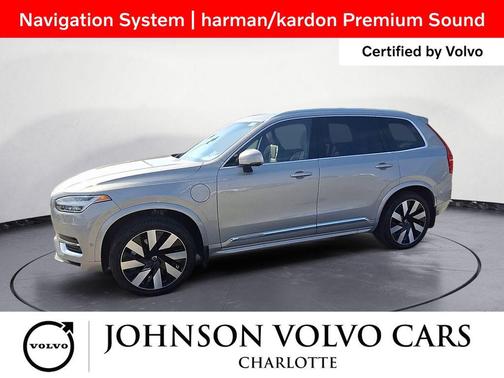 2024 Volvo XC90 Recharge Plug-In Hybrid T8 Plus Bright Theme 7-Seater