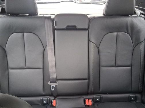 2026 Volvo XC40 B5 Core