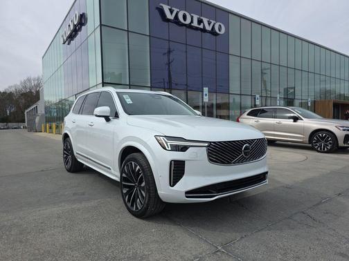 2026 Volvo XC90 B6 Ultra 7-Seater