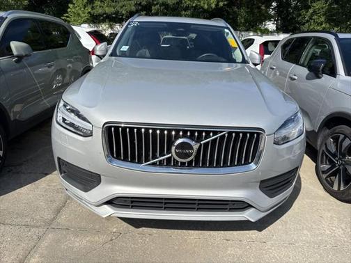 2023 Volvo XC90 B5 Core