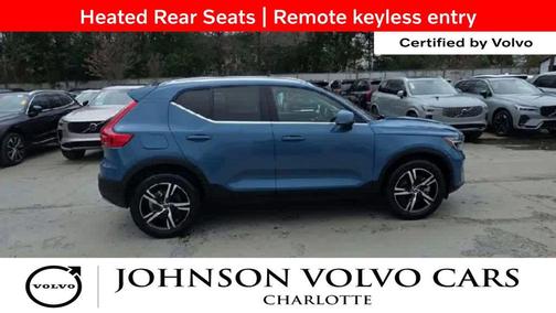 2025 Volvo XC40 B5 Core Bright Theme