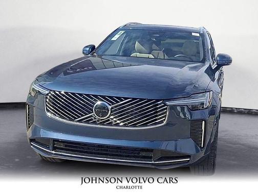 2026 Volvo XC90 B5 Plus 7-Seater